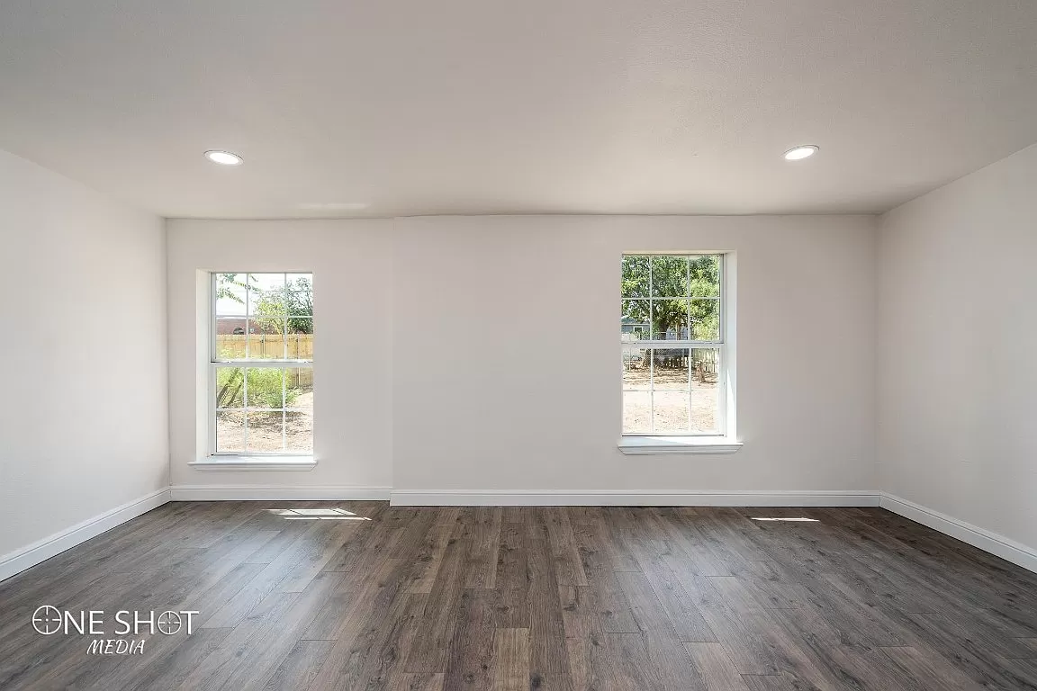 1417 N 19th St Rm 1 #NA - Photo 2 of 9