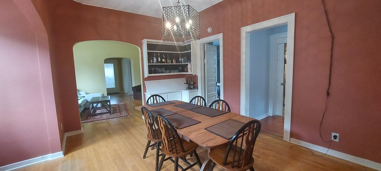 1302 Wealthy St Se #1 - Photo 5 of 11
