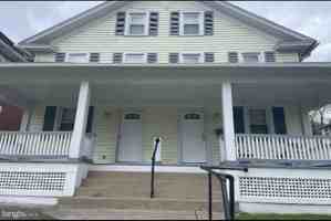 featured image of 123 S Thomas St #1