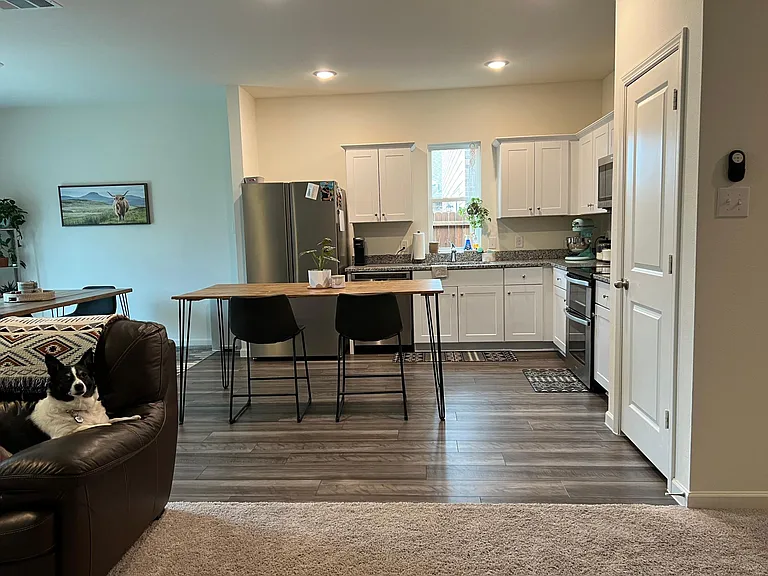 10316 Castle Lyons Ln #NA - Photo 6 of 36