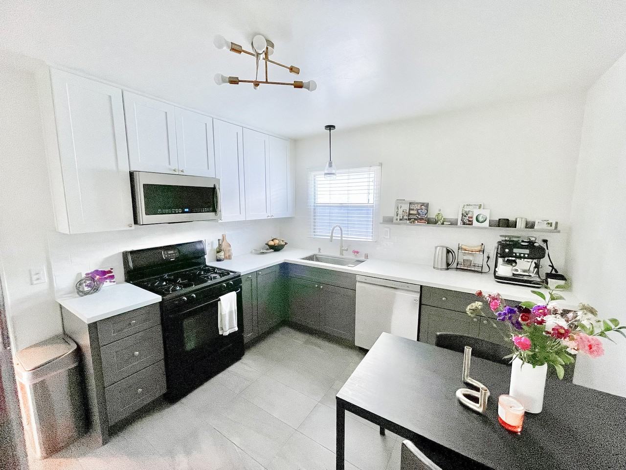 2326 Wightman St #NA - Photo 3 of 24
