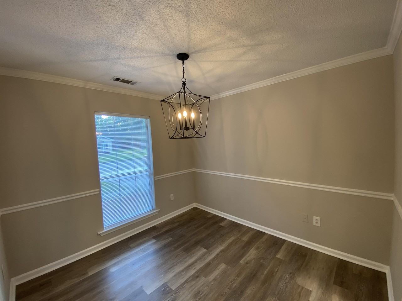 1603 Hendry Ave #1 - Photo 6 of 31