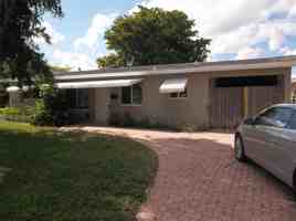 featured image of 1325 Southeast 1st Terrace #1