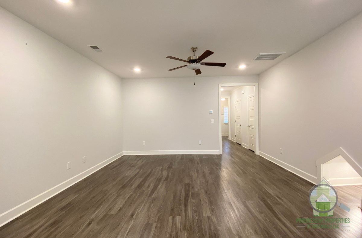 10 Jaycee Ct #1 - Photo 3 of 21