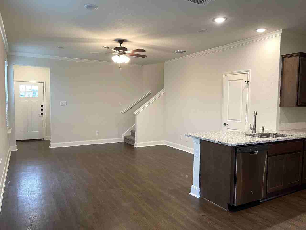 2222 Sandlewood Cv #101 - Photo 5 of 20