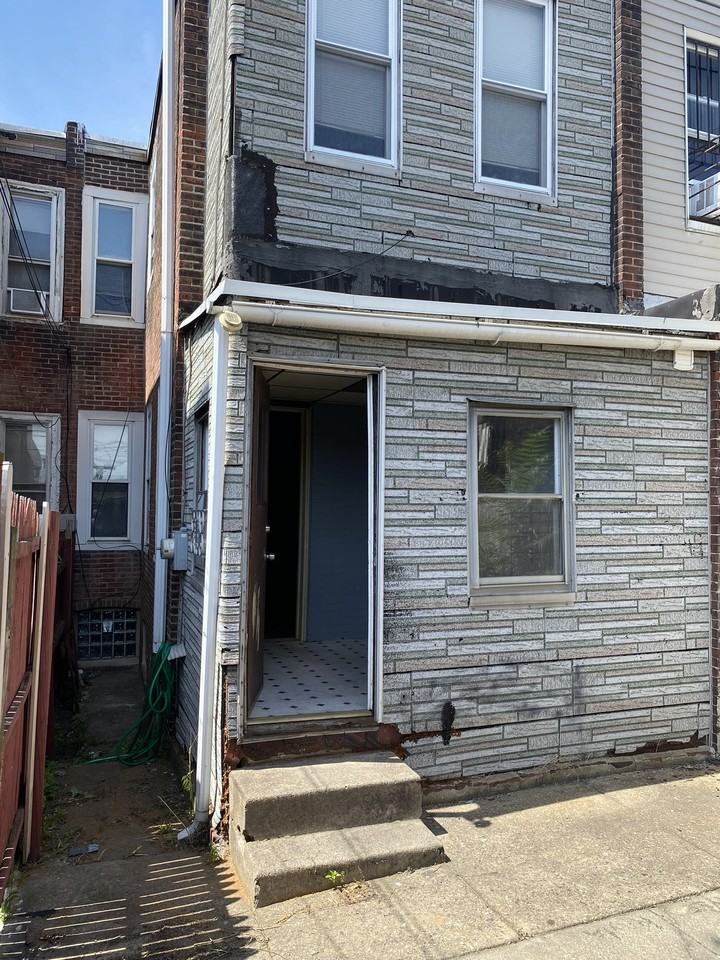 3329 Jasper St #1 - Photo 2 of 34