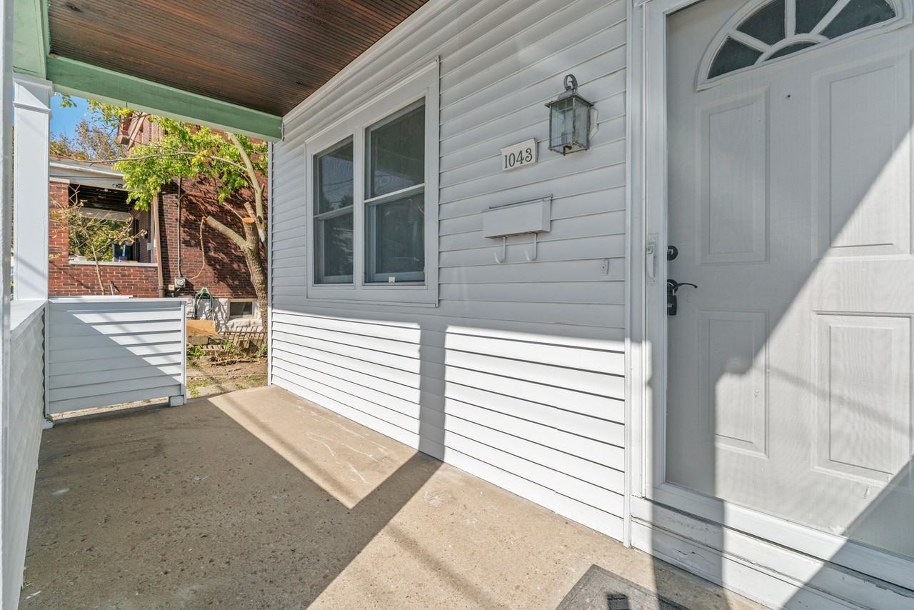 1043 Mount Oliver St #1 - Photo 3 of 28