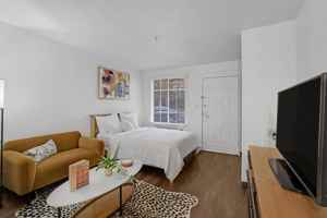 featured image of 1920 Ivy Creek Blvd