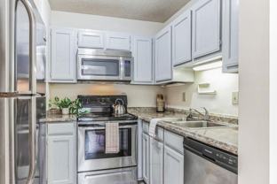 950 Travelers Blvd - Photo 1 of 1