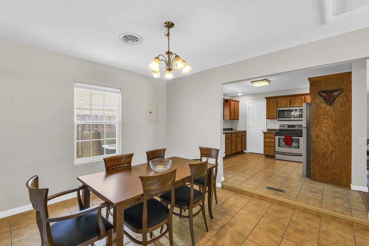 802 Stratford Dr #1 - Photo 6 of 15