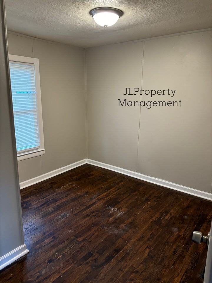2221 S Hall Rd #1 - Photo 6 of 9