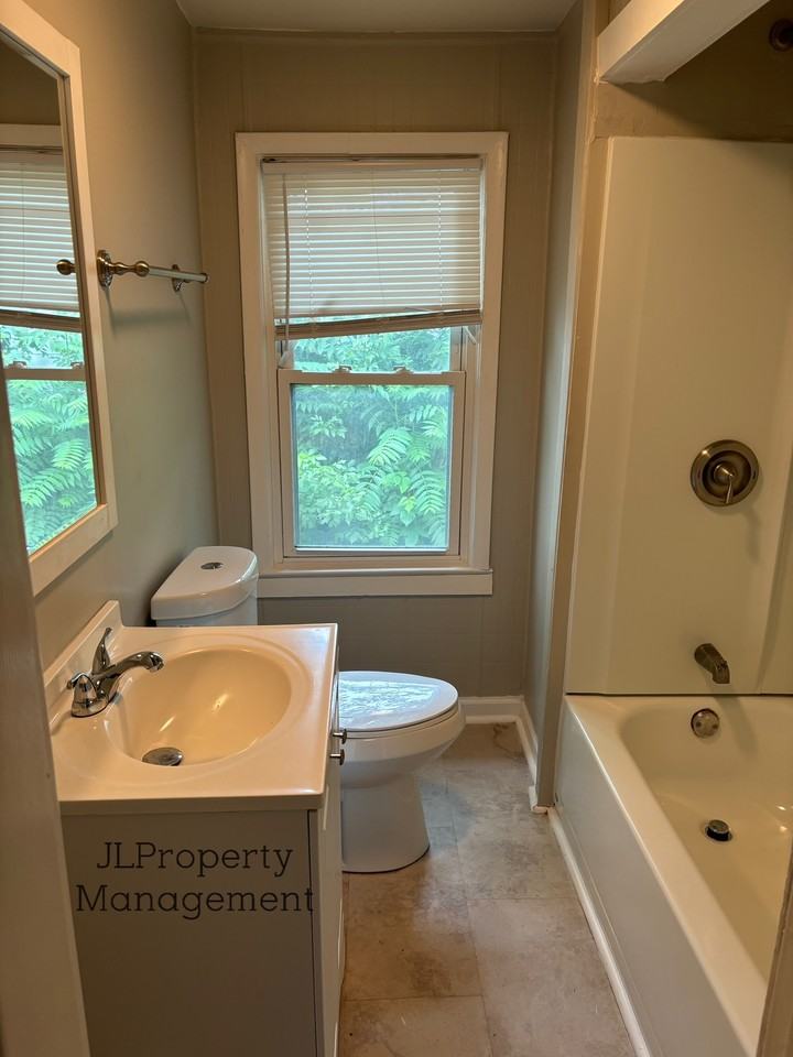 2221 S Hall Rd #1 - Photo 7 of 9