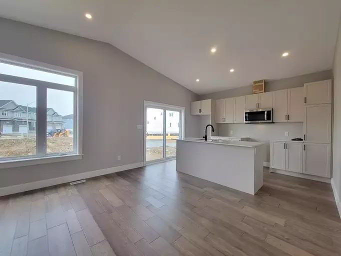 122 Potter Dr - Photo 2 of 16