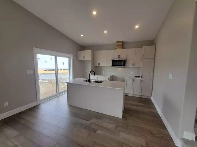 122 Potter Dr - Photo 3 of 16