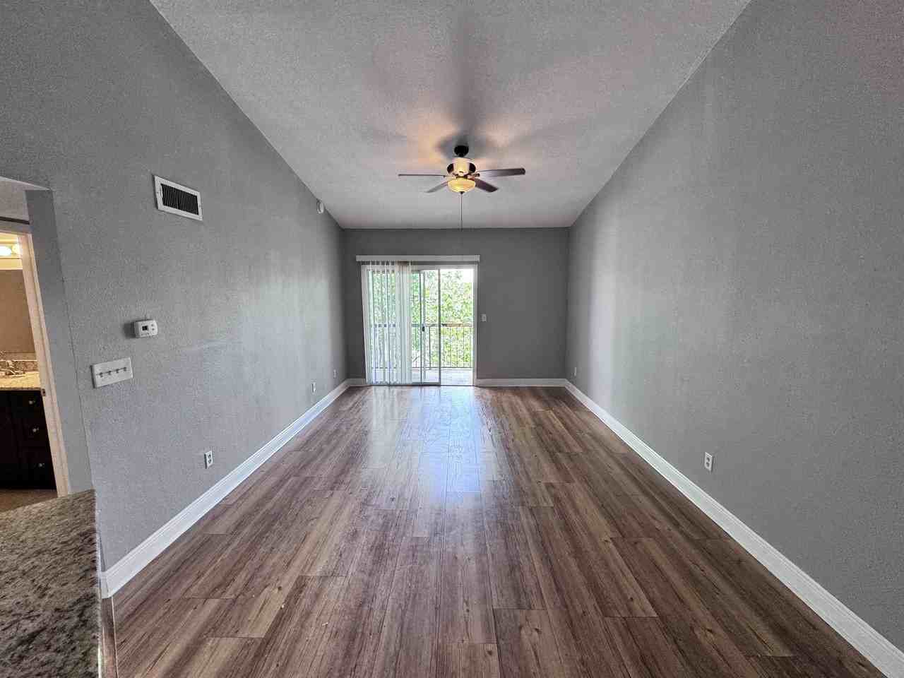 1916 Lake Atriums Cir #33 - Photo 6 of 22