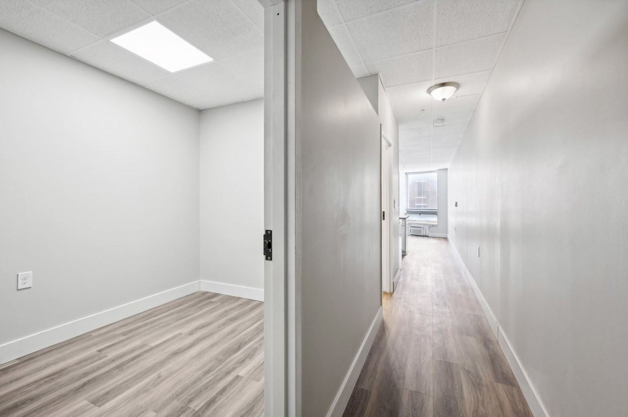 Franklin Park Apartments - Photo 6 of 50