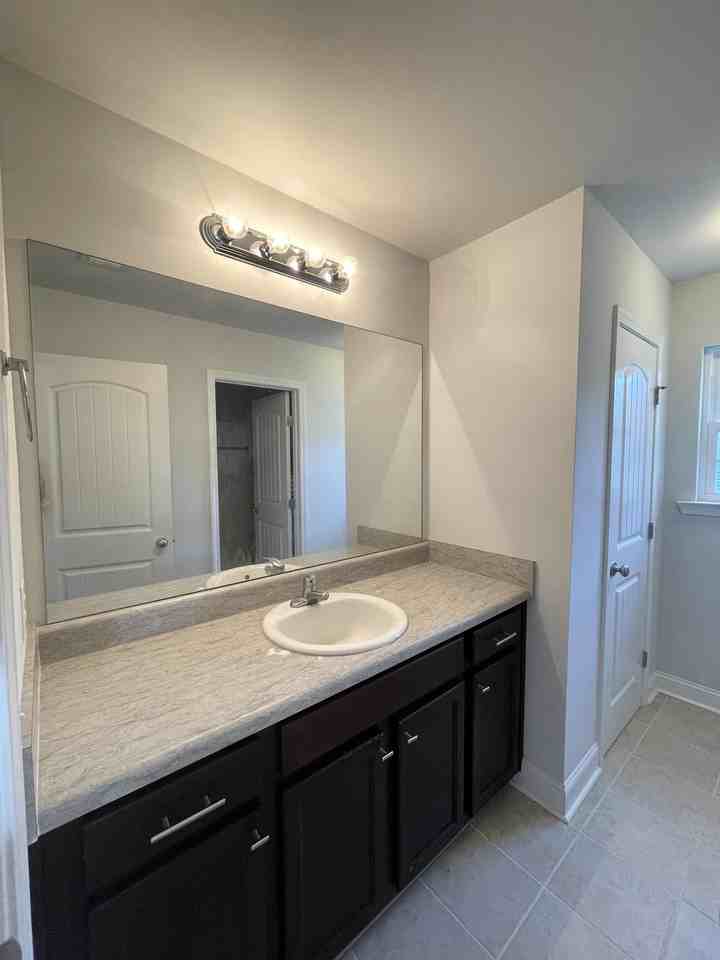 432 Governor Treutlen Cir - Photo 4 of 25