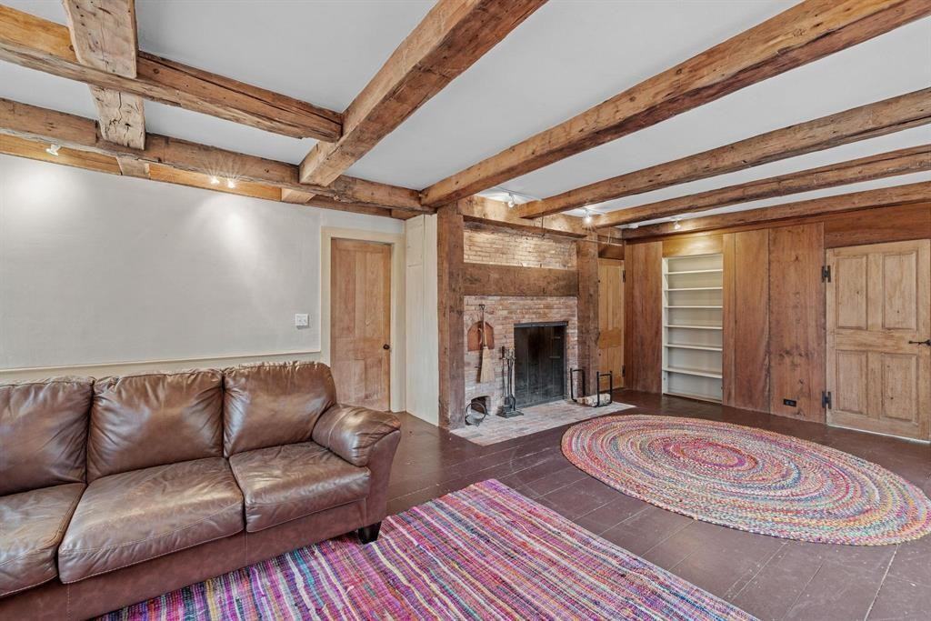 195 Pinnacle Ridge Road - Photo 2 of 32