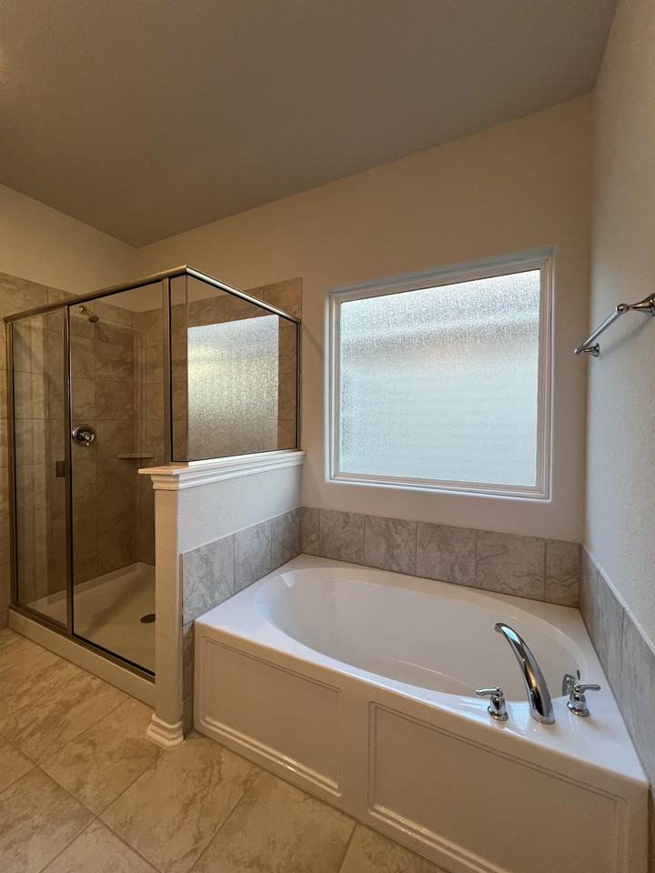 14611 Flatiron Clf - Photo 6 of 46