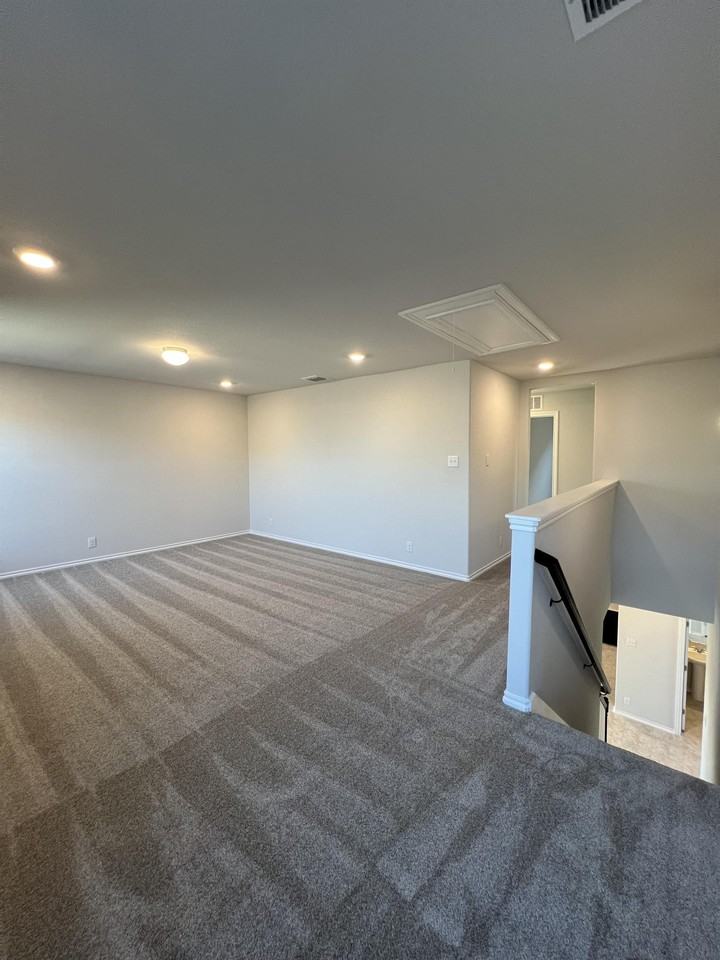 14611 Flatiron Clf - Photo 7 of 46