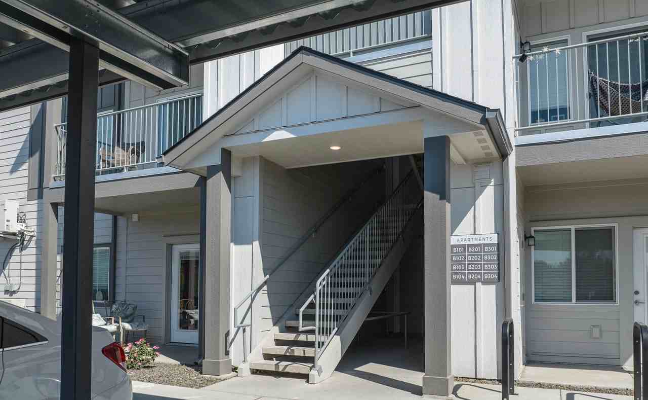 Eleven6 Barker Apartments in Spokane Valley! - Photo 3 of 50
