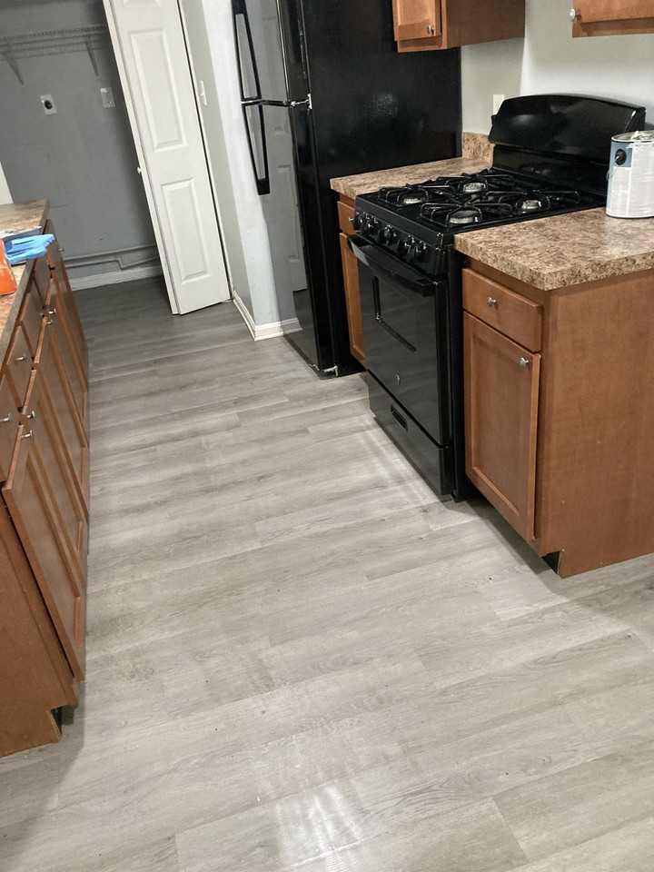 2623 Cedar St - Photo 2 of 10