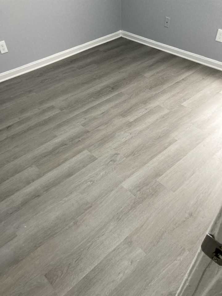 2623 Cedar St - Photo 6 of 10