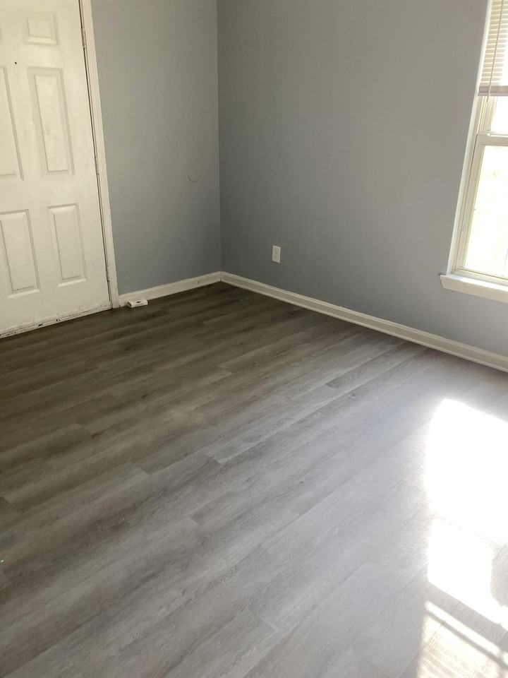 2623 Cedar St - Photo 3 of 10