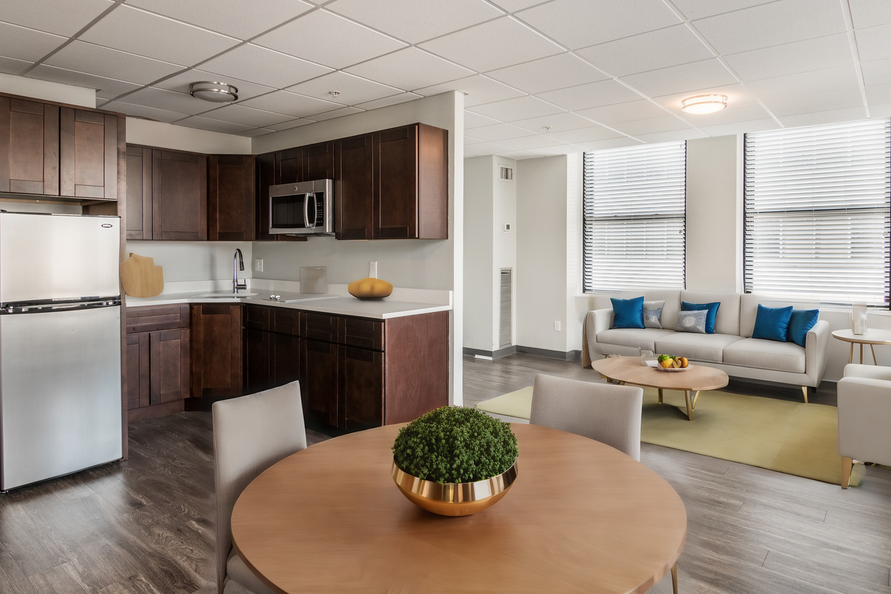 Park Plaza on the Grid - Photo 6 of 14