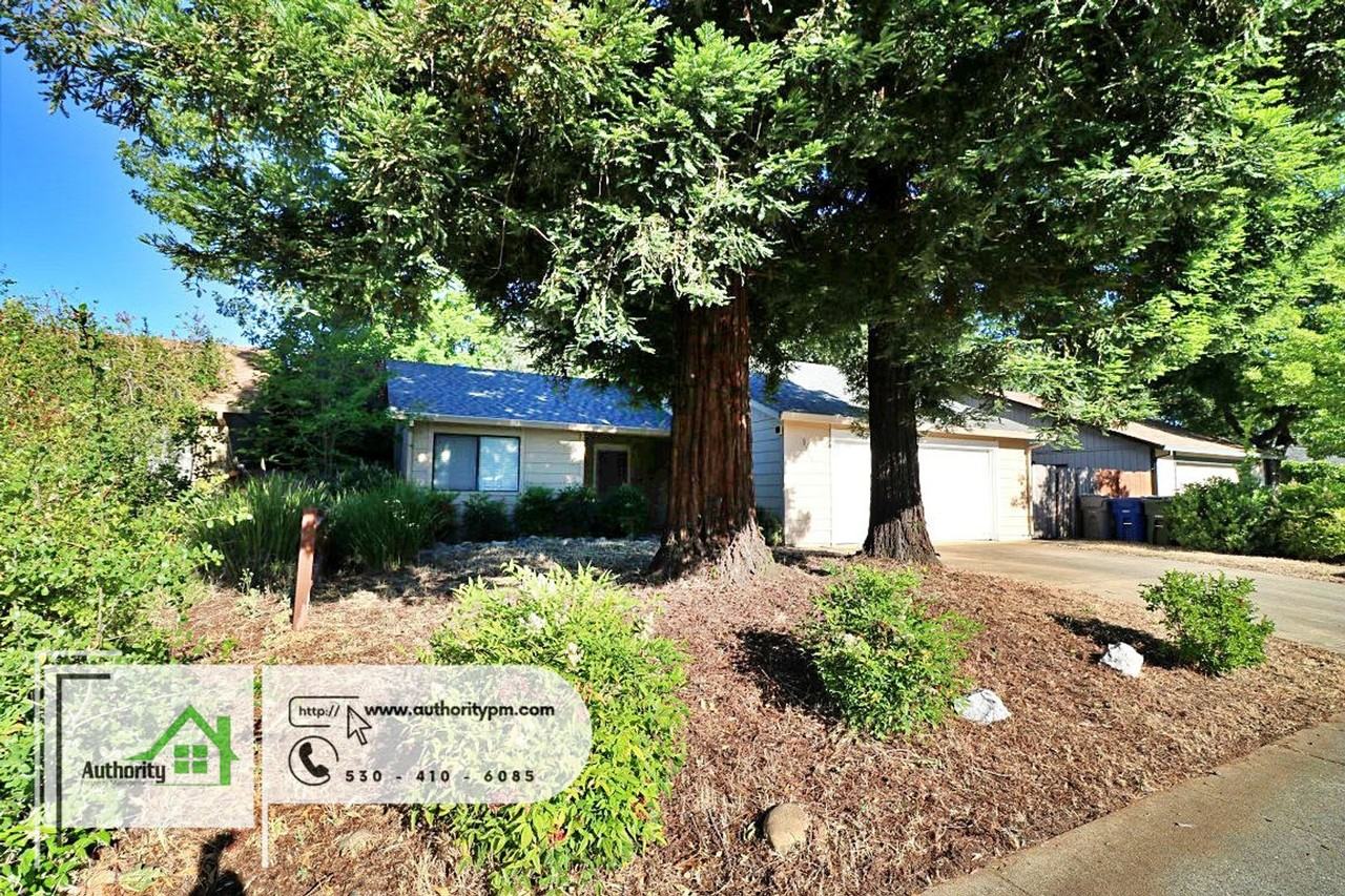 3958 Sunwood Dr - Photo 2 of 23