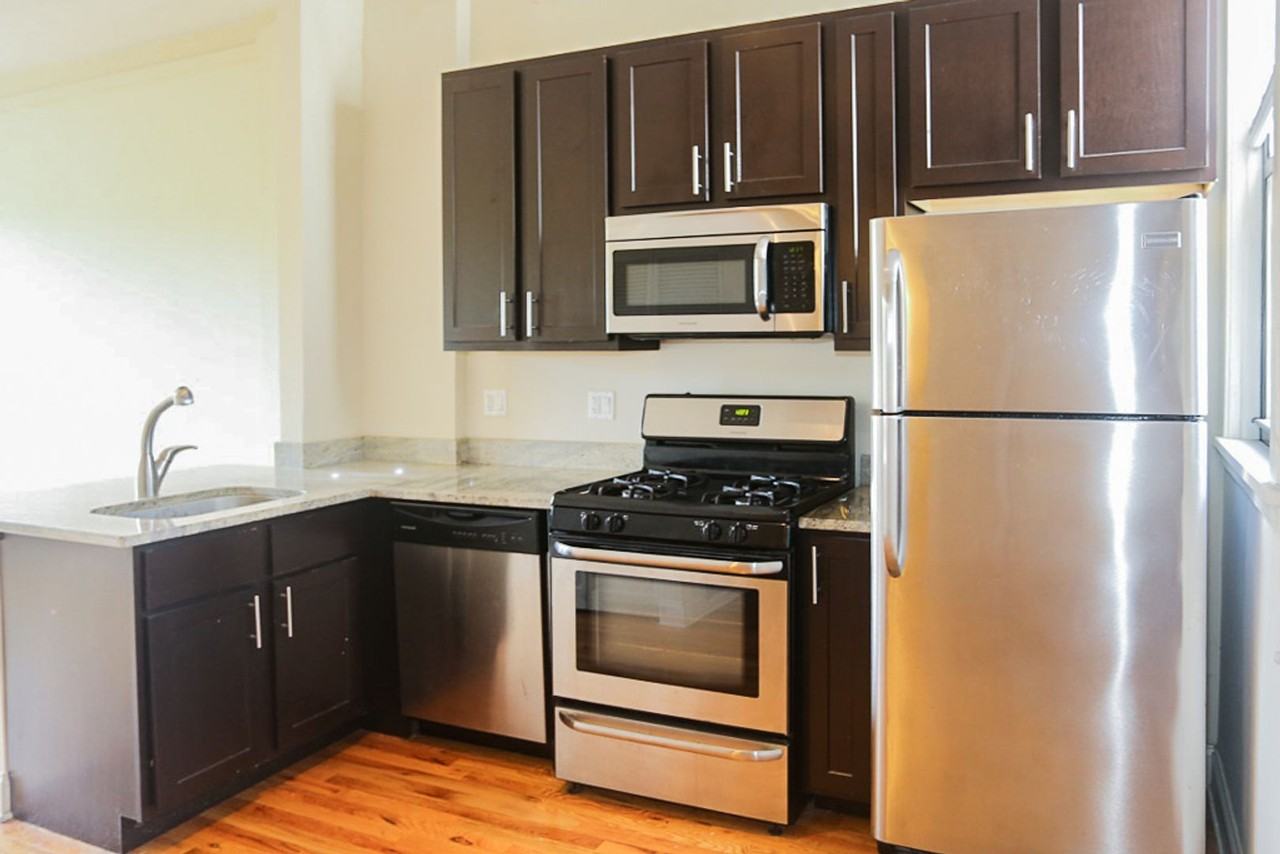 2954-56 N. Racine - Photo 7 of 29