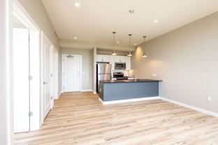 Peach and 5th West - Photo 1 of 1