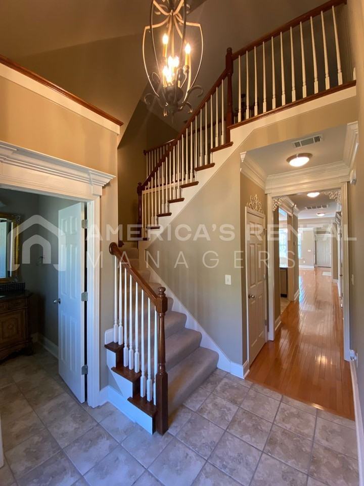 4230 Lochshire Ln - Photo 4 of 45