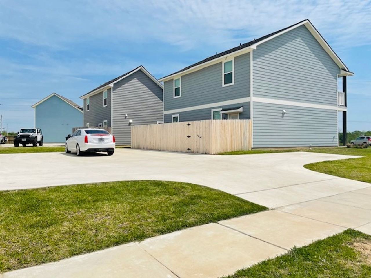 7001 Canter Ct - Photo 5 of 17