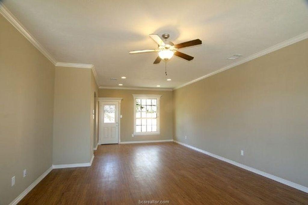 4103 Whispering Creek Dr - Photo 4 of 6