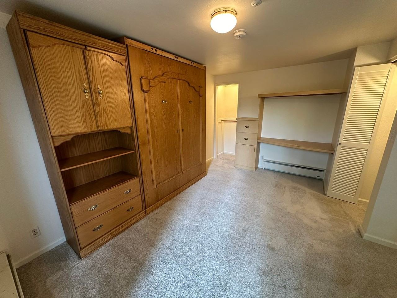 442-442A Judson Avenue - Photo 2 of 10