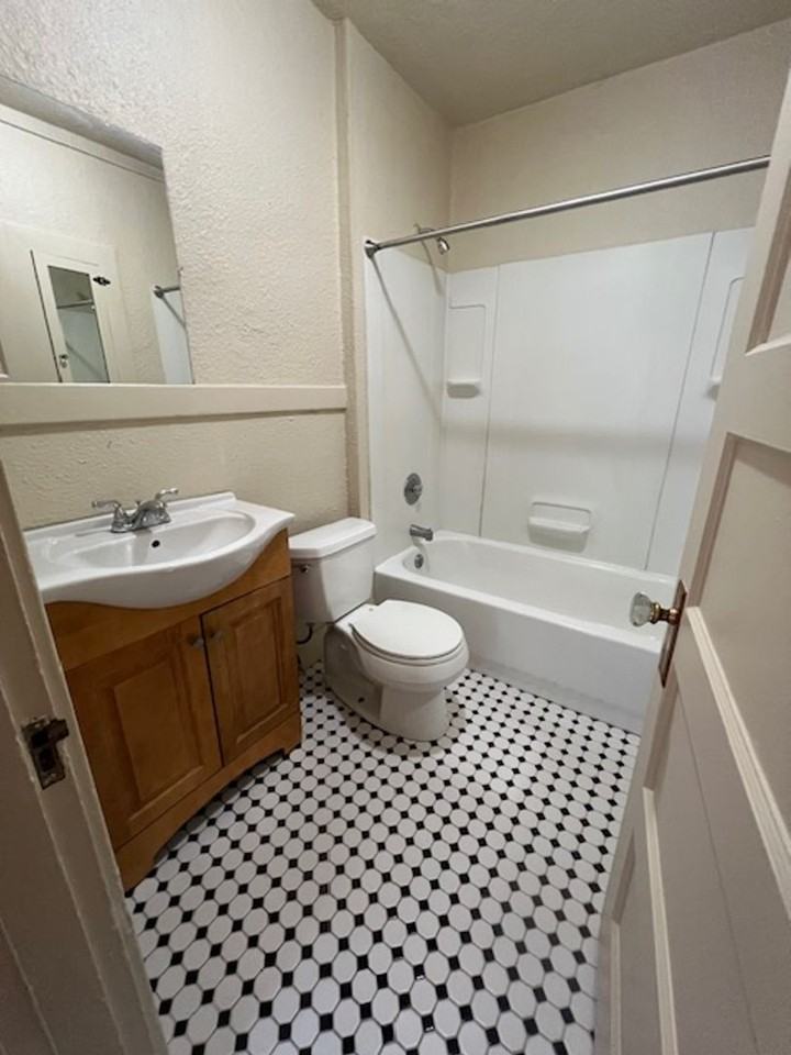 Luna Park Properties - Boysen - Photo 3 of 7