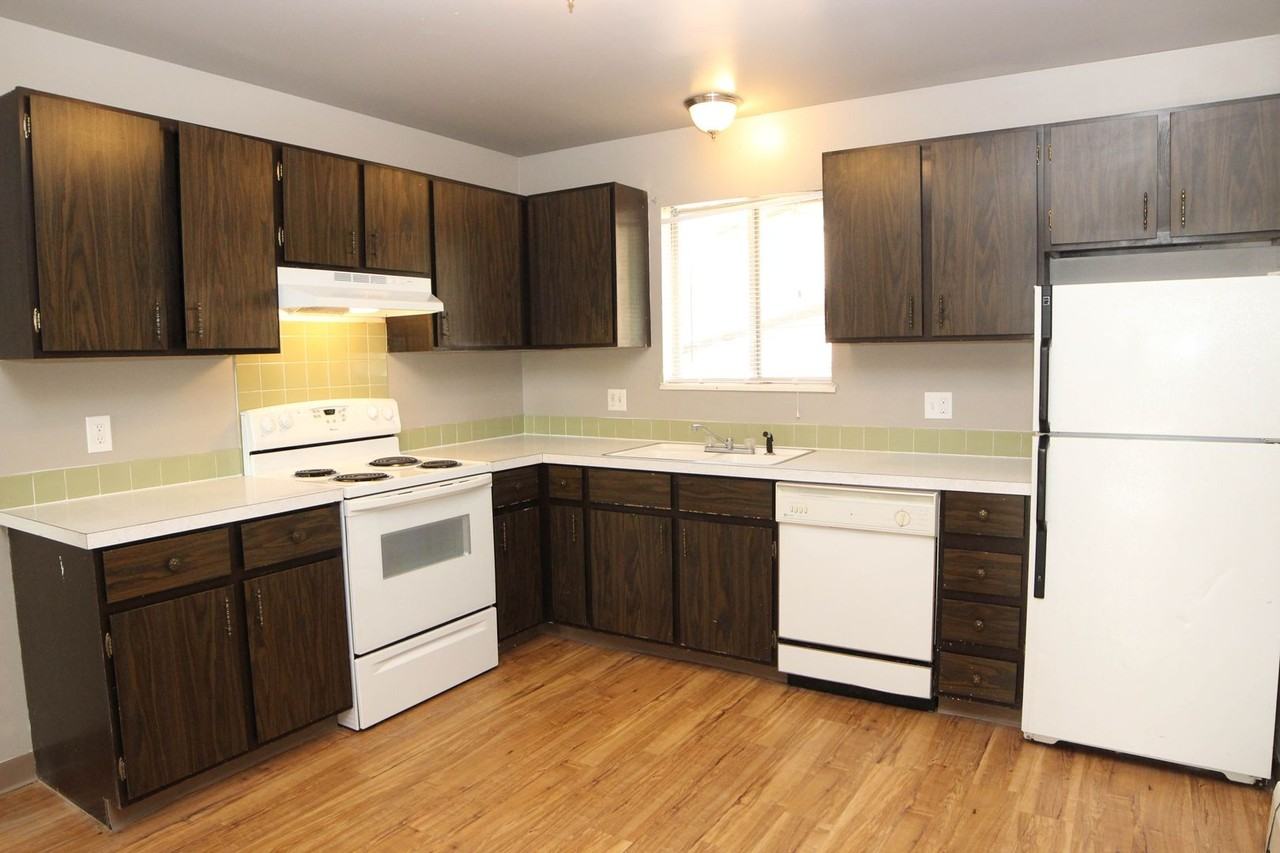 2909 Sumac St #A-#D-213 - Photo 3 of 9