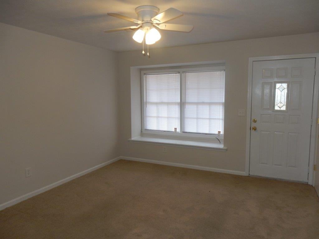 8110 Trafalgar Way - Photo 2 of 18