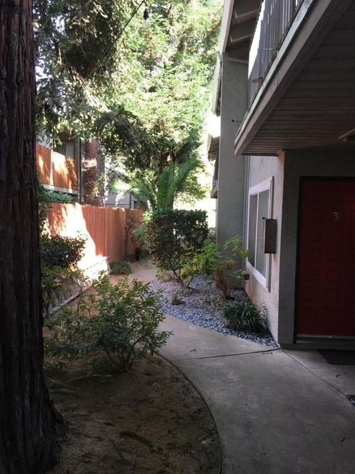 2819 E St #1 - Photo 7 of 8