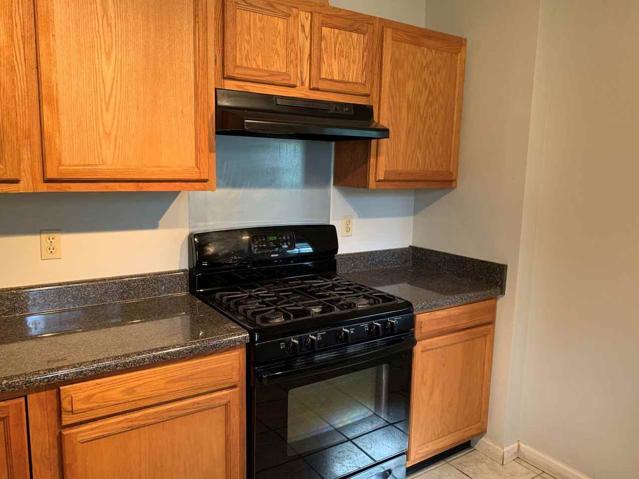 9080 Rawhide Ct - Photo 3 of 15