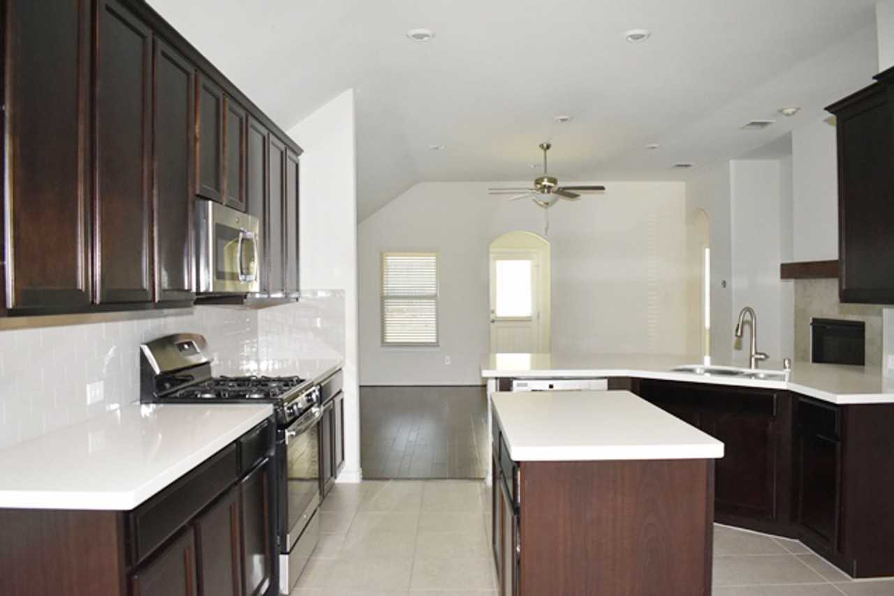 816 Joaquin Way - Photo 4 of 23