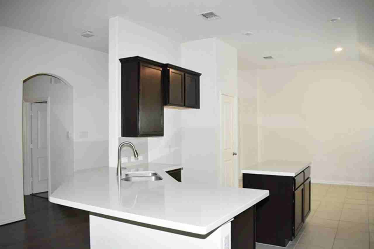 816 Joaquin Way - Photo 6 of 23