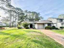 featured image of 155 Gleneagles Dr