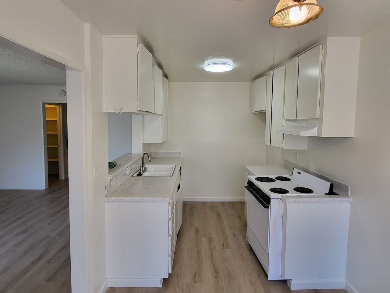 185 Quincy Ave #203 - Photo 2 of 21