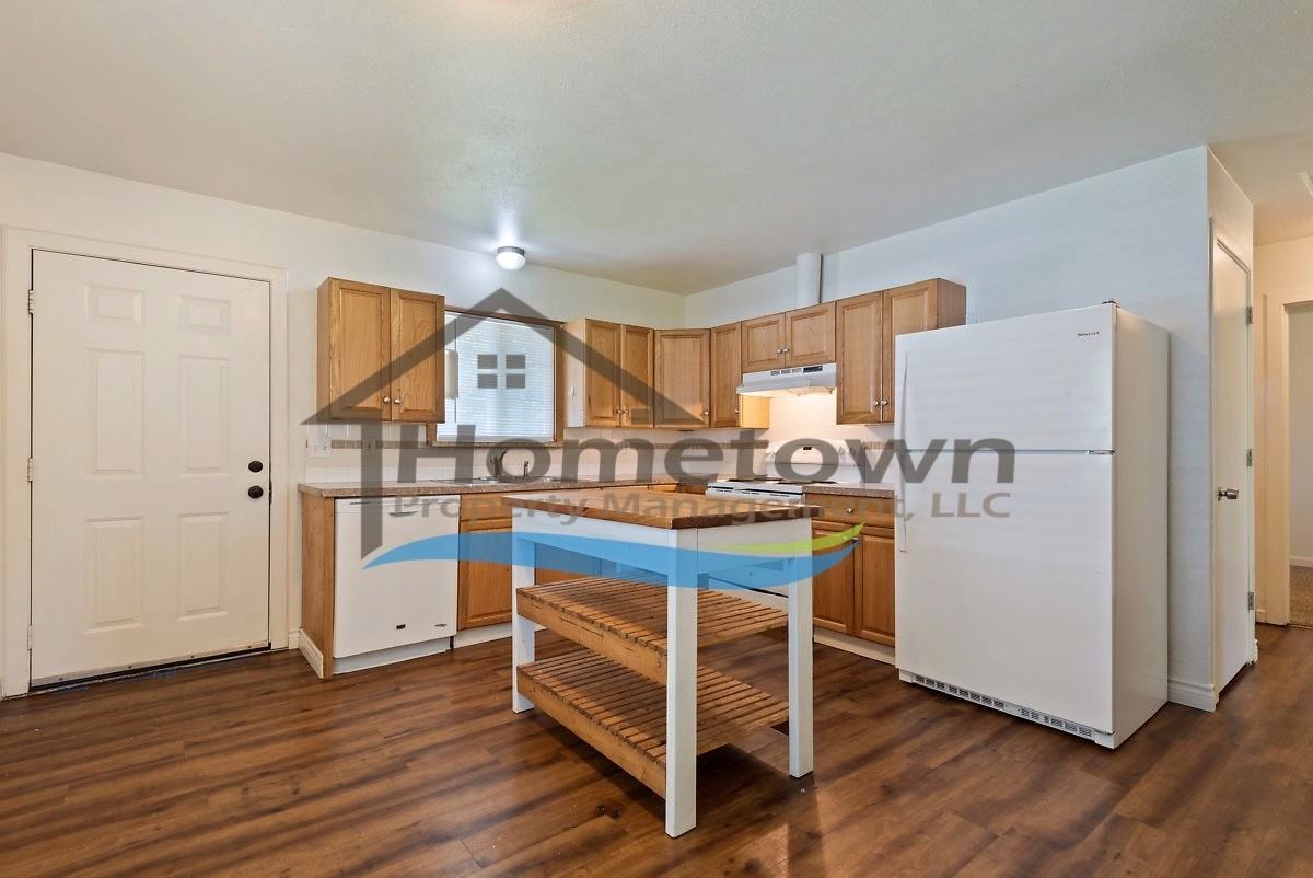 1468 E Burnham Ave - Photo 5 of 27