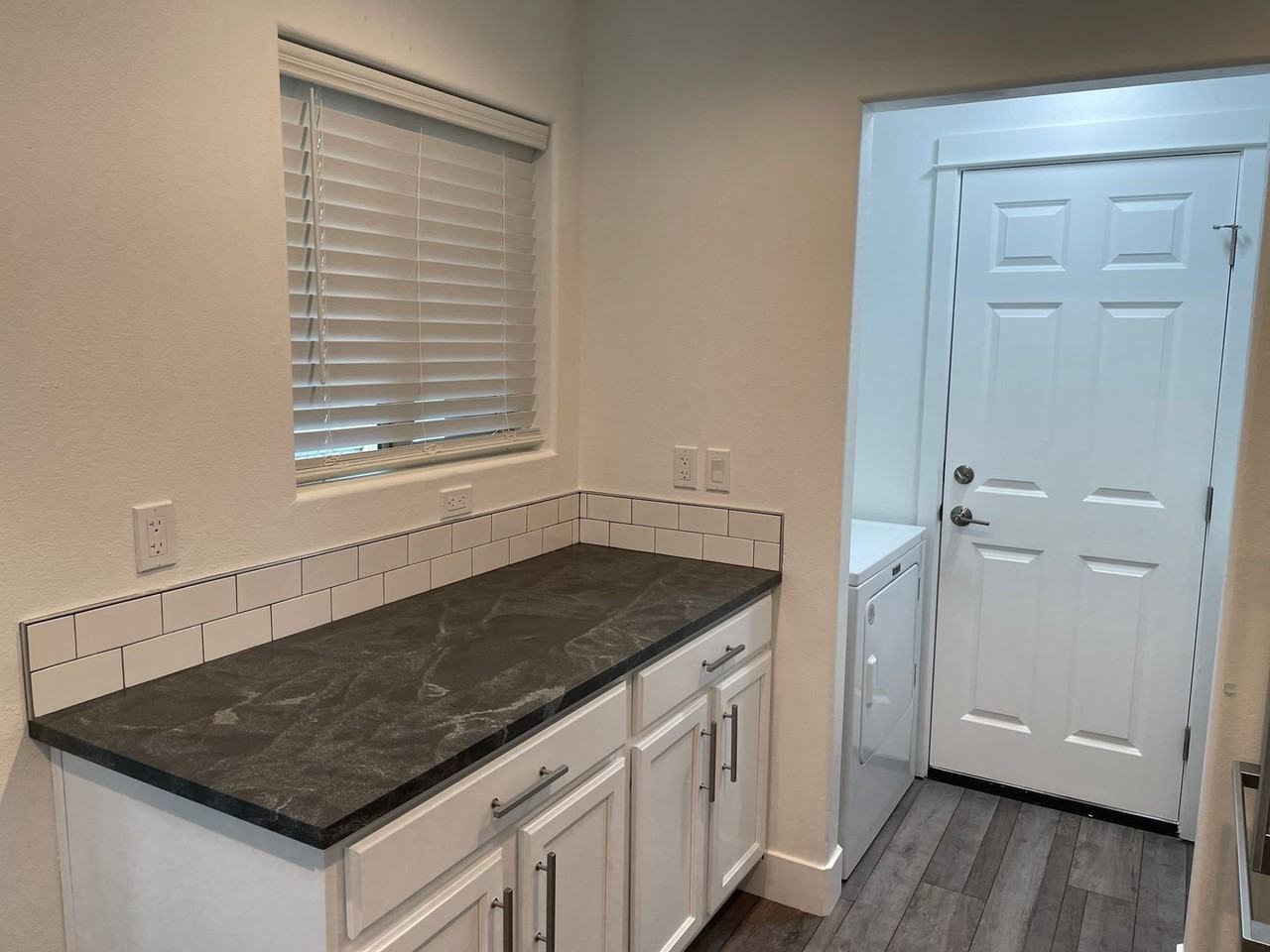 2486 Sw Timber View Ct - Photo 6 of 18