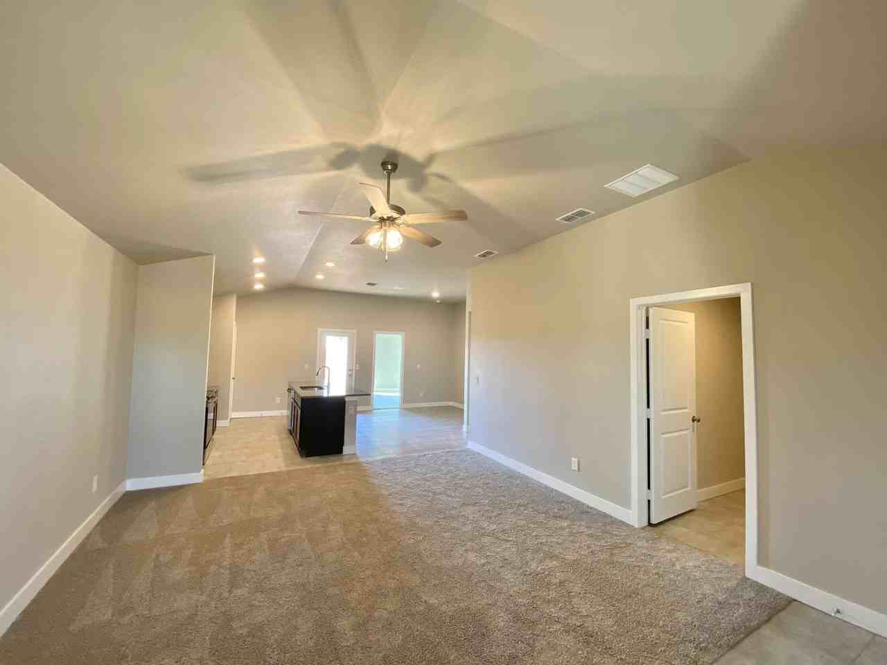 1917 140th St - Photo 3 of 17