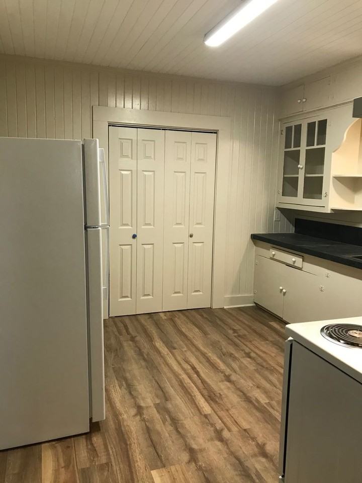 812 General Mouton Ave - Photo 6 of 17