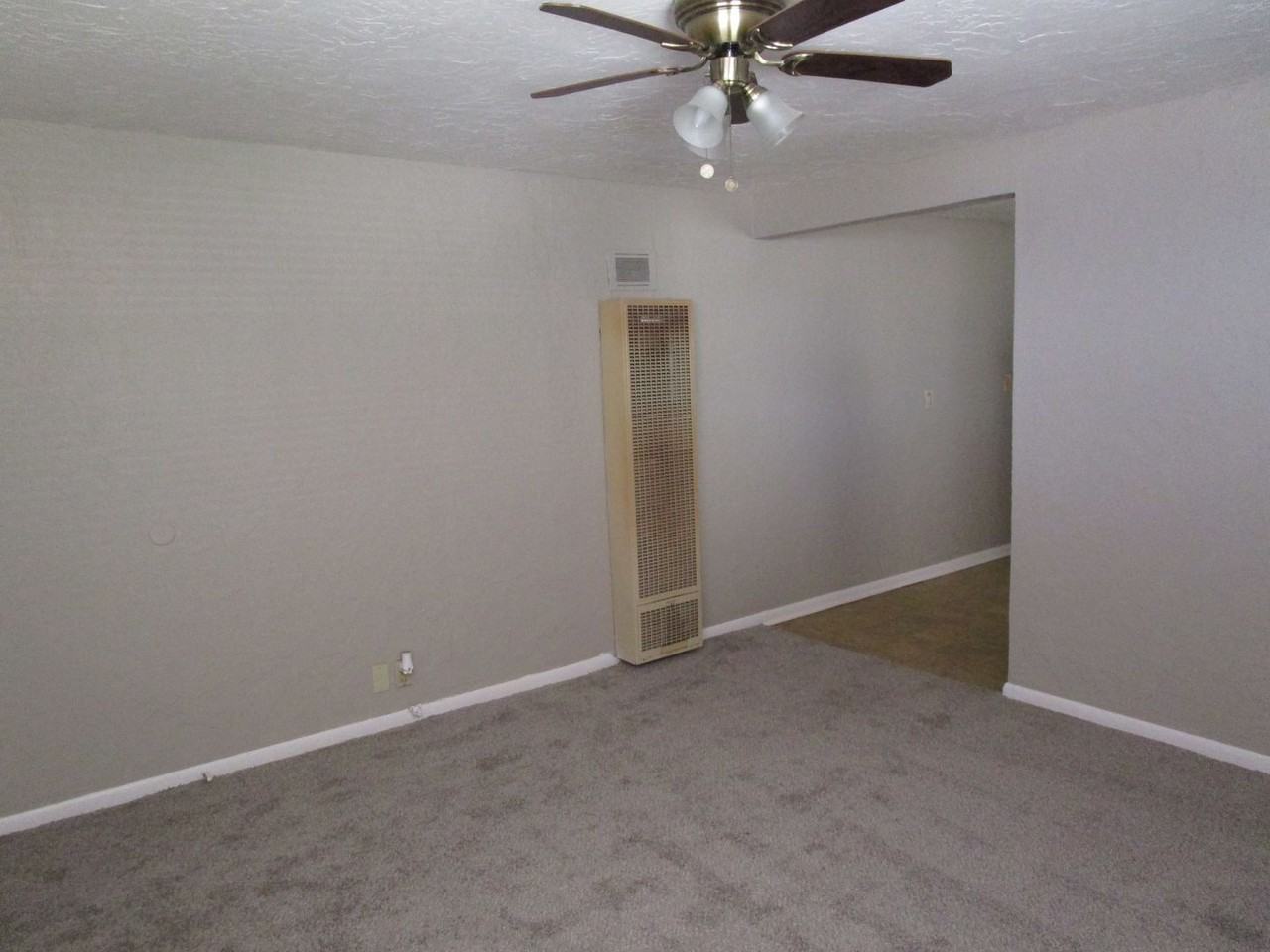 311 1/2 E Oklahoma Ave - Photo 2 of 11